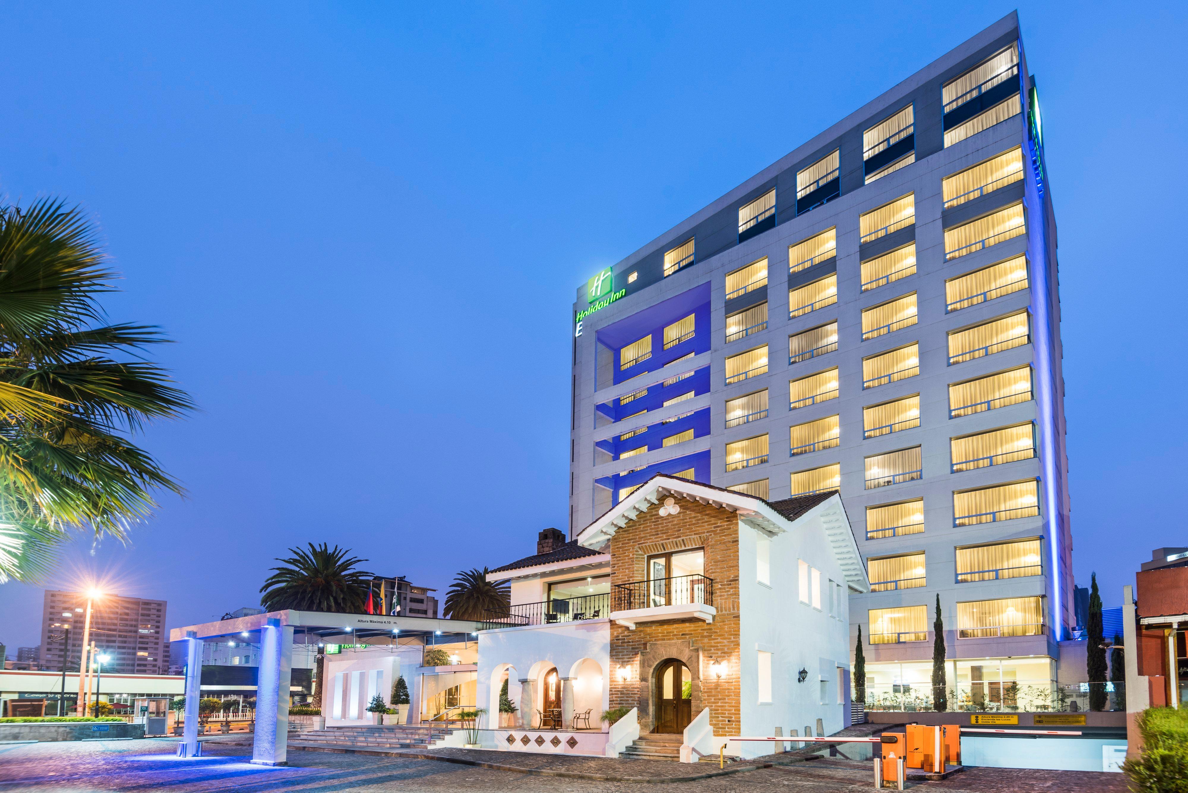 Holiday Inn Express Quito, An Ihg Hotel Exterior photo