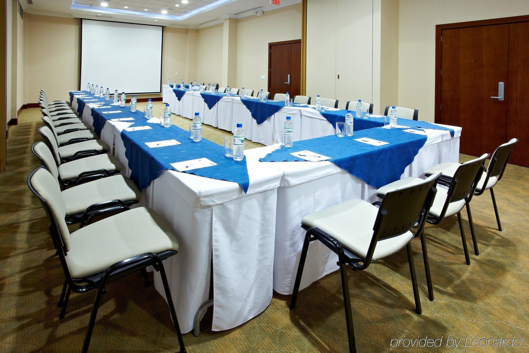 Holiday Inn Express Quito, An Ihg Hotel Facilities photo